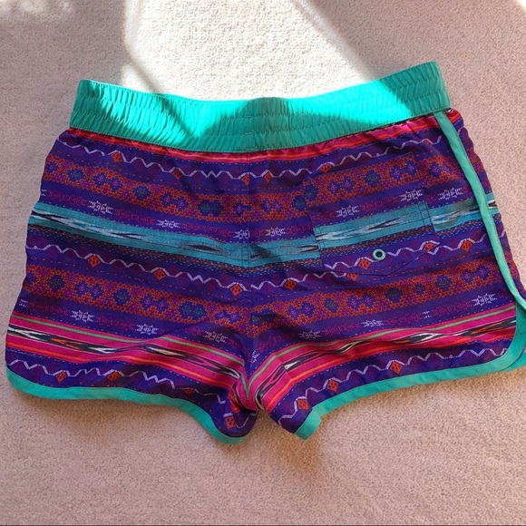 Firefly - patterned shorts - Picture 3 of 5